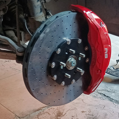 Modifica auto Pinze freno a 10 pistoncini Dischi in ceramica al carbonio per Honda UR-V