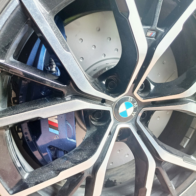 4 il pistone BMW calibri R18 del freno di 3 serie misura le ruote in pollici con i dischi di 348MM